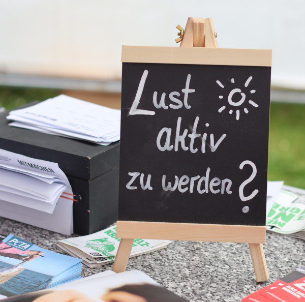 Kleine Tafel mit der Aufschrift: Lust aktiv zu werden?
Tierrechts-Aktivismus Würzburg